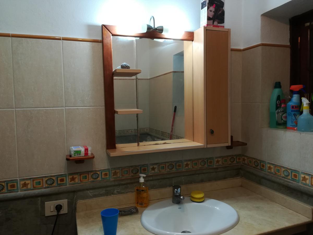 Elena'S Fair House Hostel Tesbabo Екстериор снимка